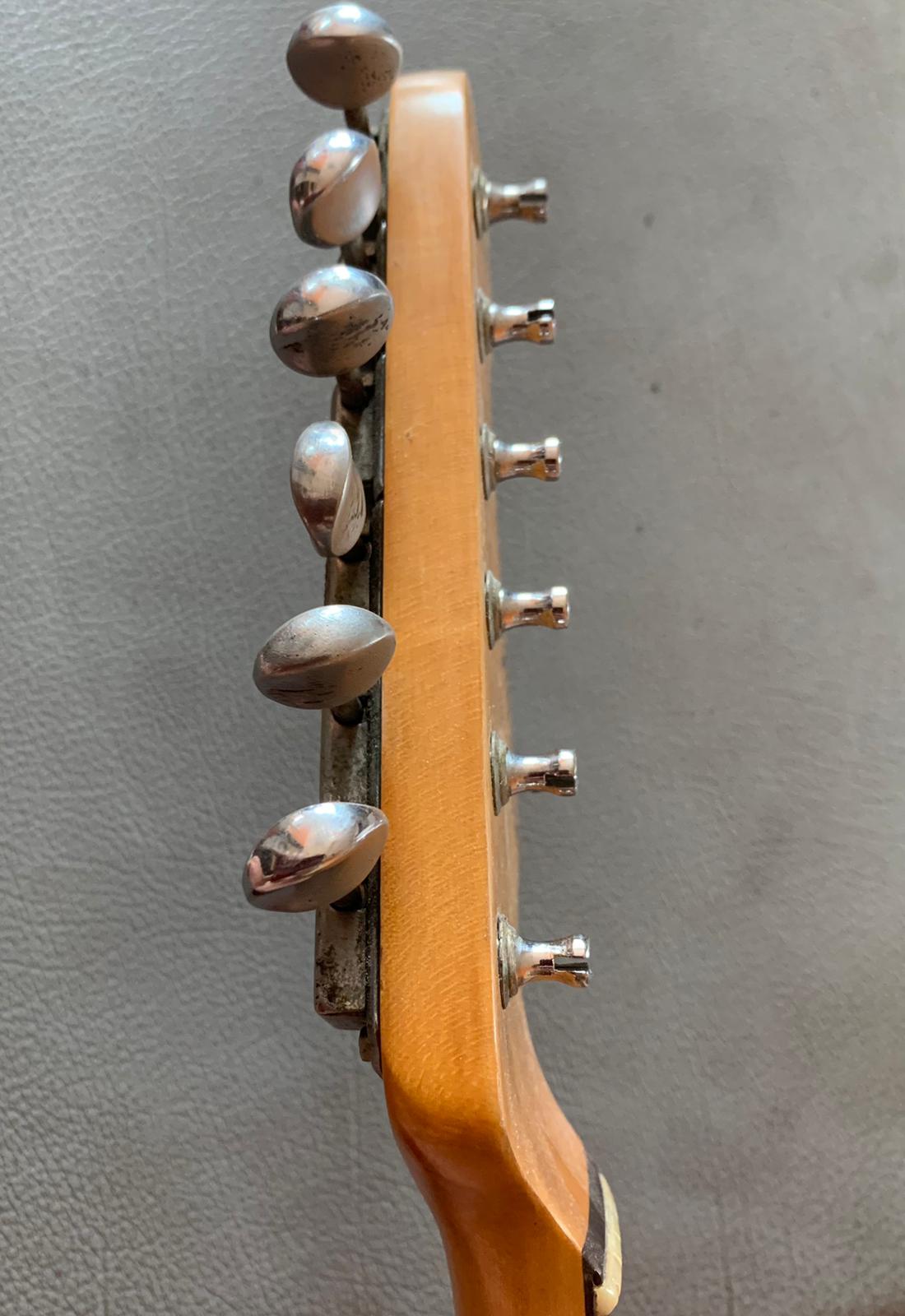 1963 Original Fender Stratocaster (Pre CBS) refinished - White case