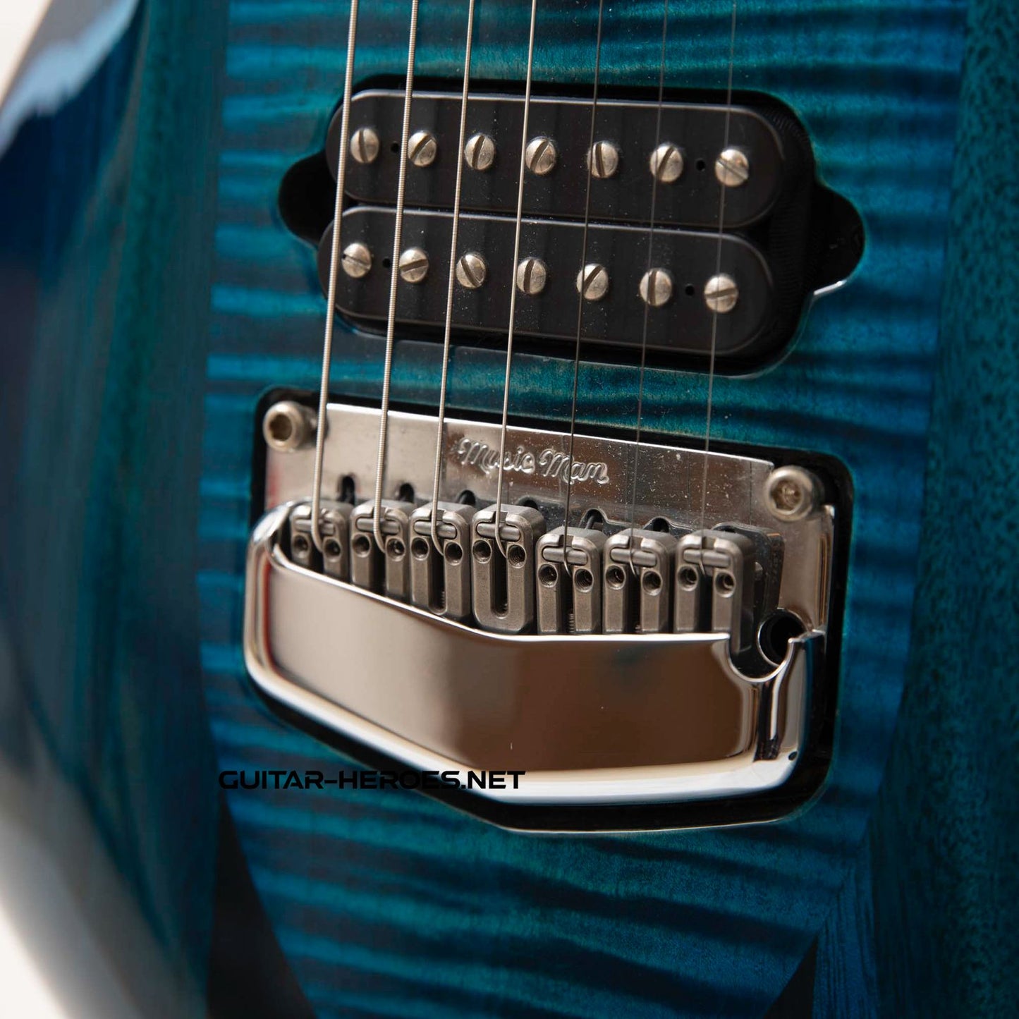 Music Man Majesty 7 – Blue Honu, John Petrucci. Mint (Pre-owned)