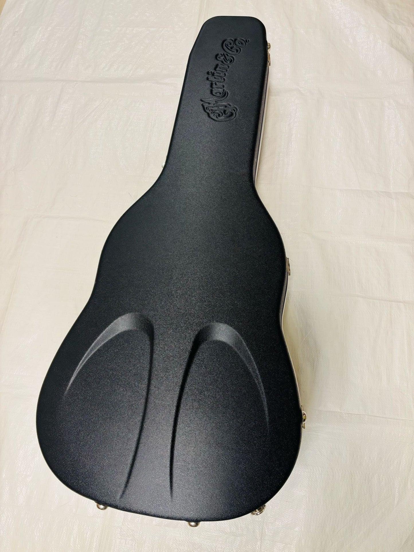Martin D-28 Street Legend ( Pre-owned) 2024