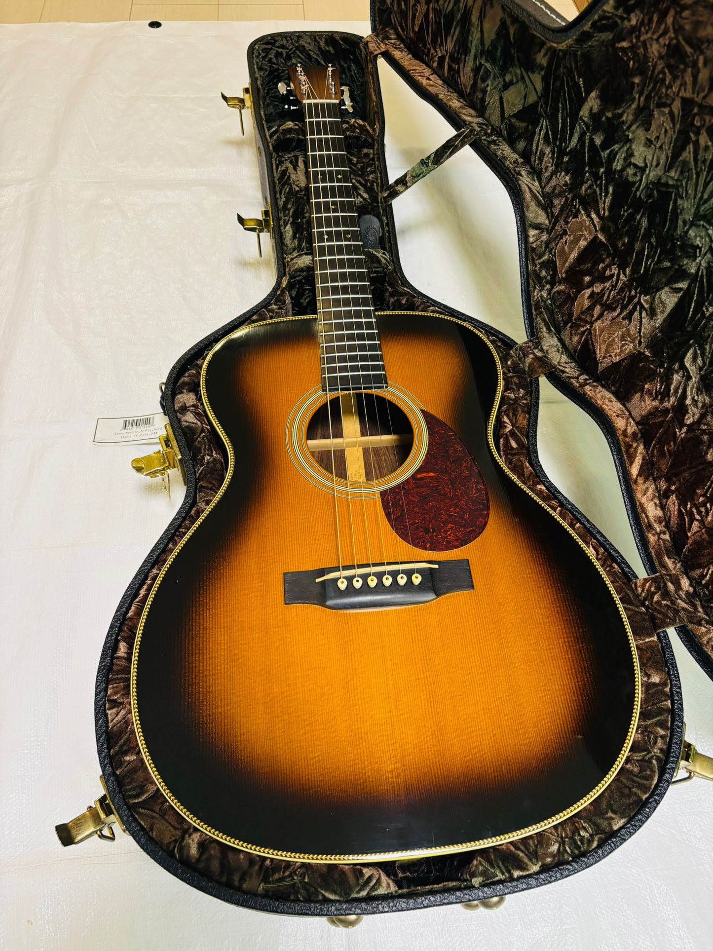 Martin OM-28V Vintage Series Sunburst (Pre-owned) 2000