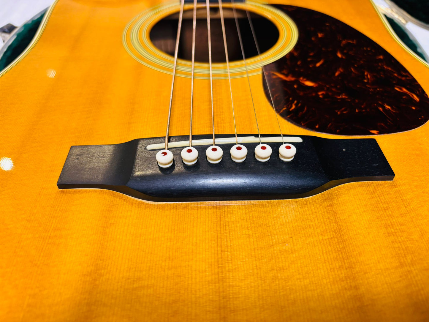 Martin D-28 (Pre-owned) 2019