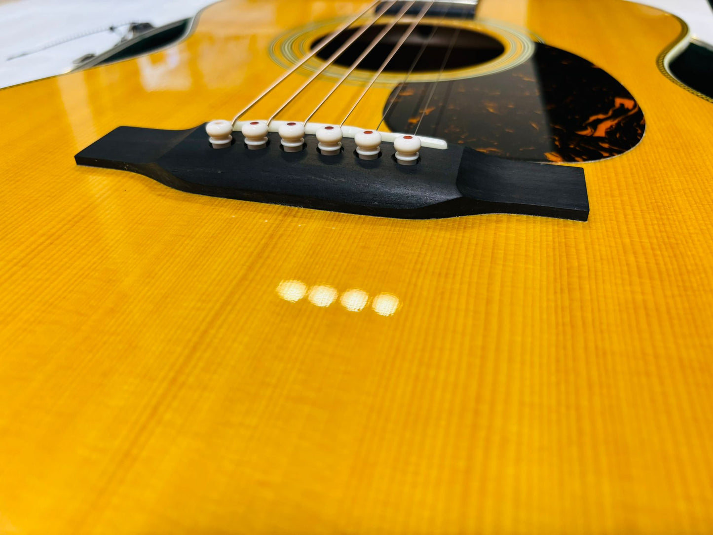 Martin OM-28 (Pre-owned) 2024 - Like Brand New
