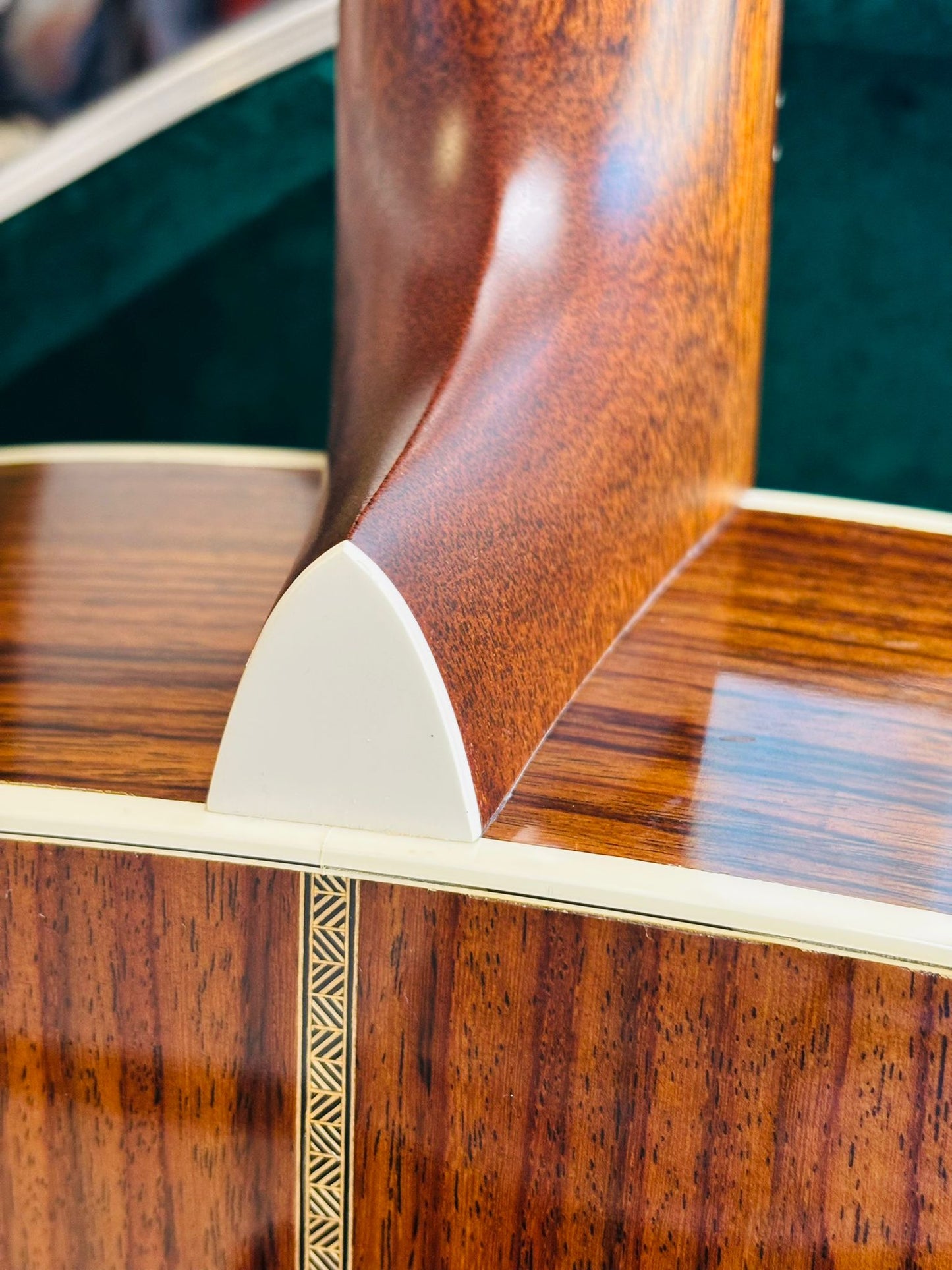 Martin HD-28 (Pre-owned) 2014