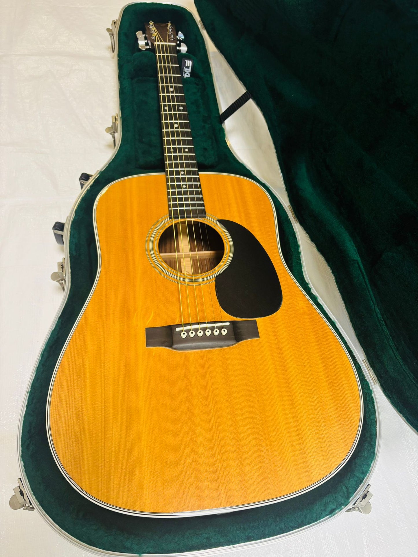 Martin D-28 (Pre-owned) 2009
