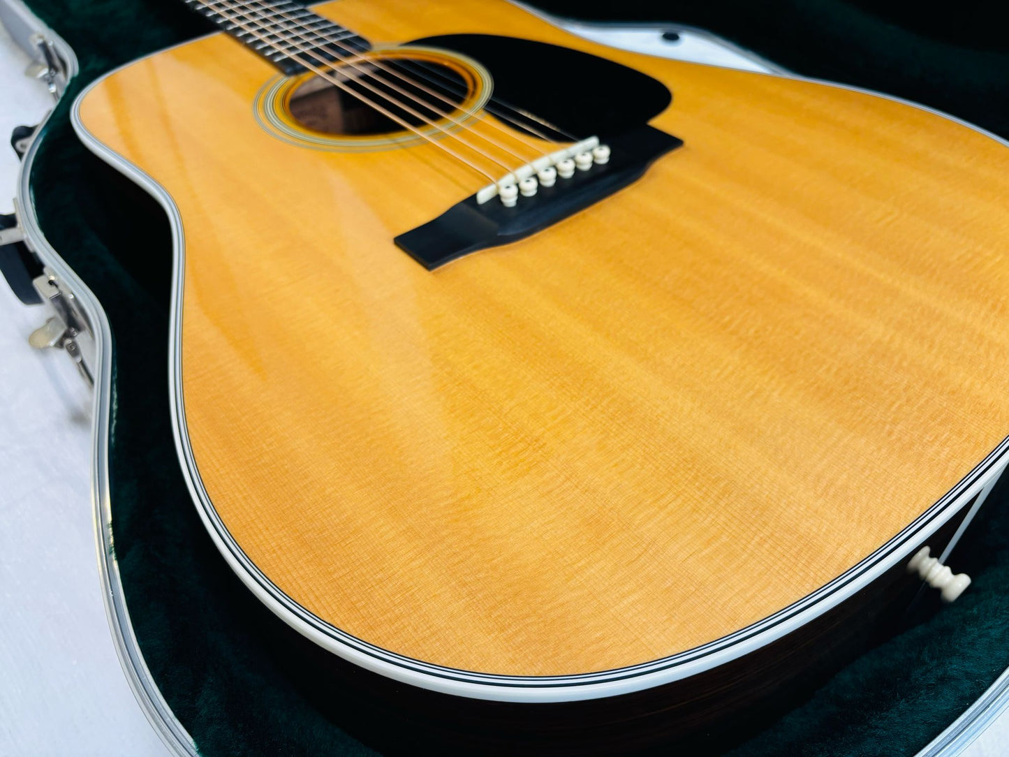 Martin D-28 custom shop (Pre-owned) 2010