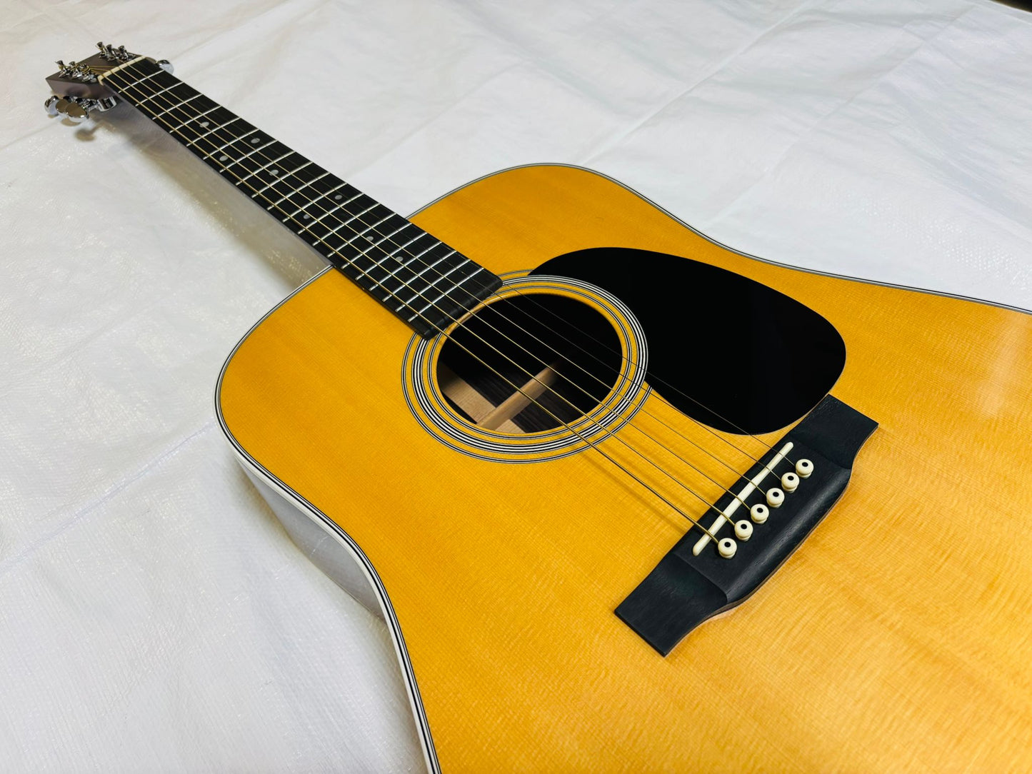 Martin D-28 custom shop (Pre-owned) 2011
