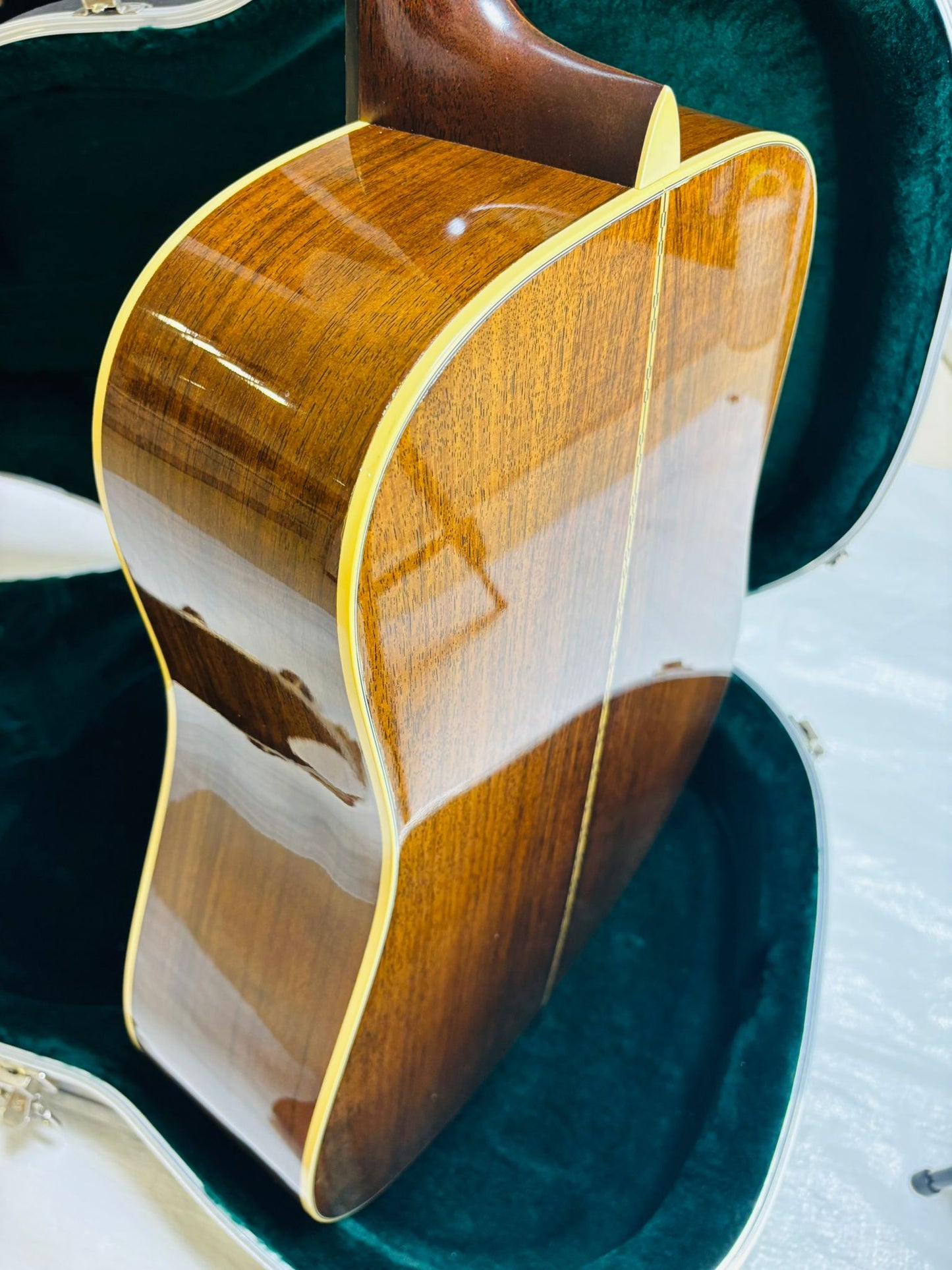 Martin D-28 (Pre-owned) 2019
