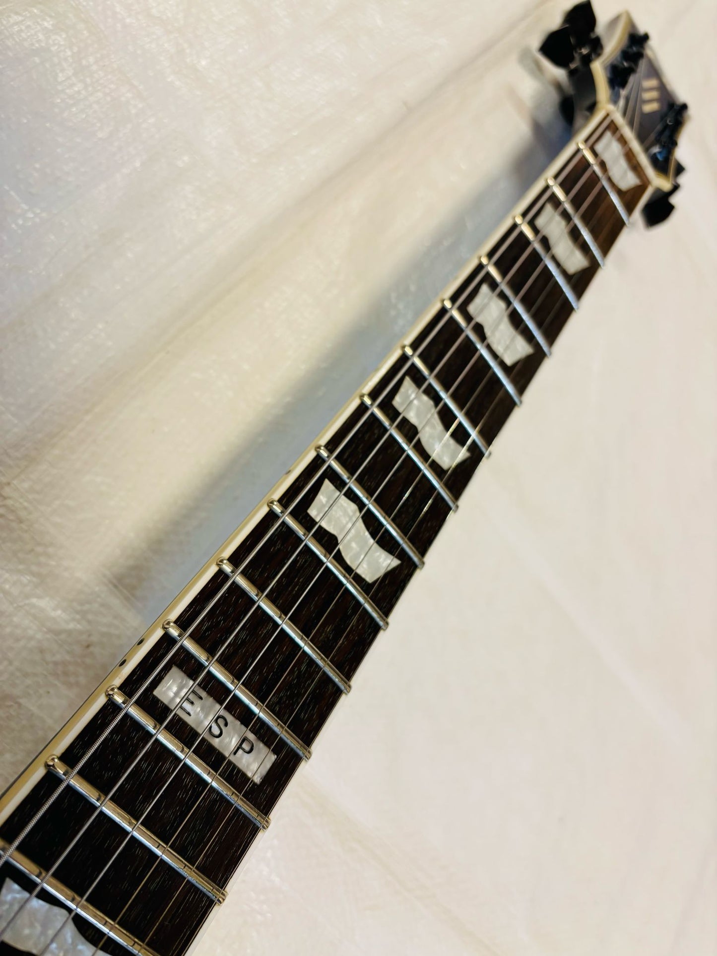 ESP E-II Eclipse QM / MB Marine Blue Burst (Pre-owned)