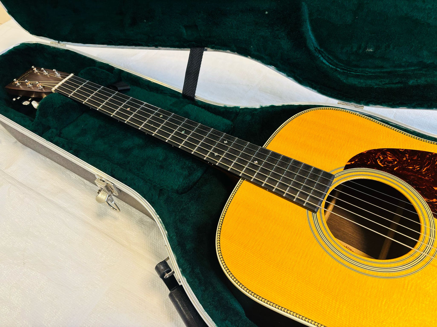 Martin HD-28 (Pre-owned) reimagined 2018