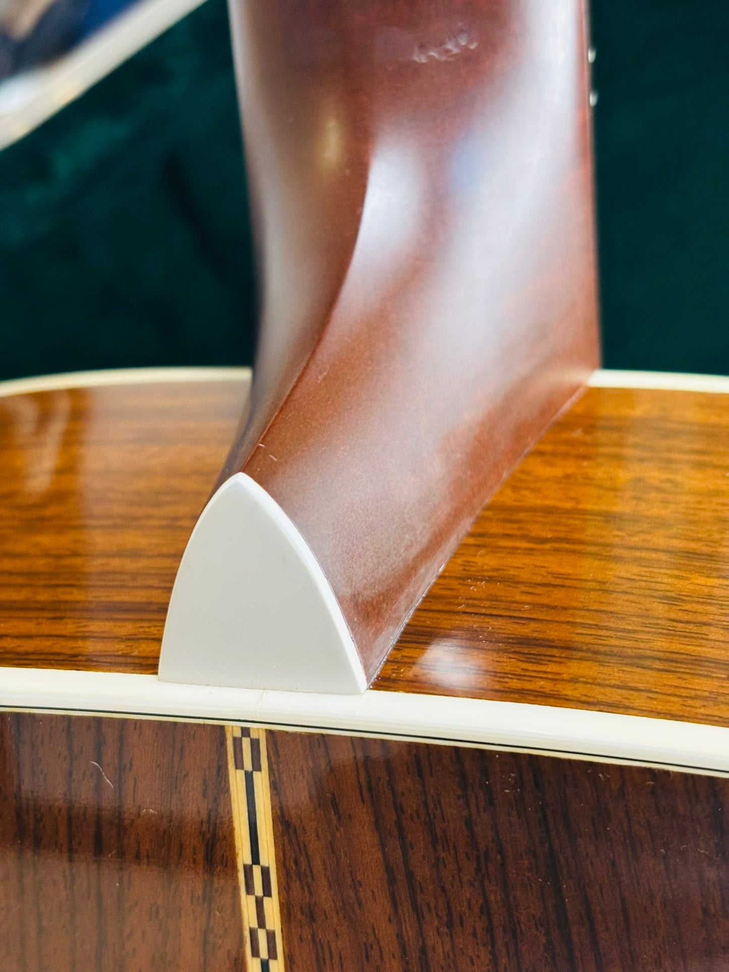 Martin D-28 (Pre-owned) 2009