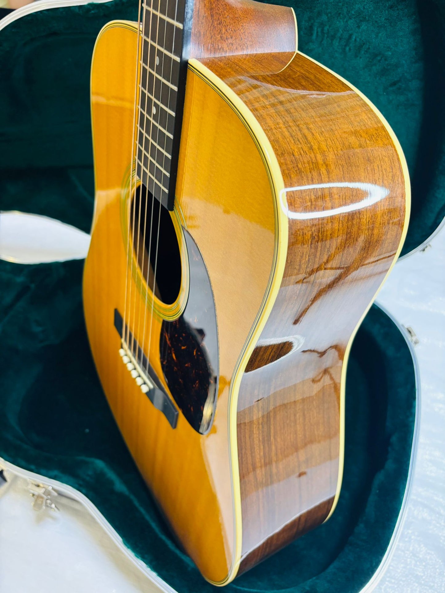 Martin D-28 (Pre-owned) 2019