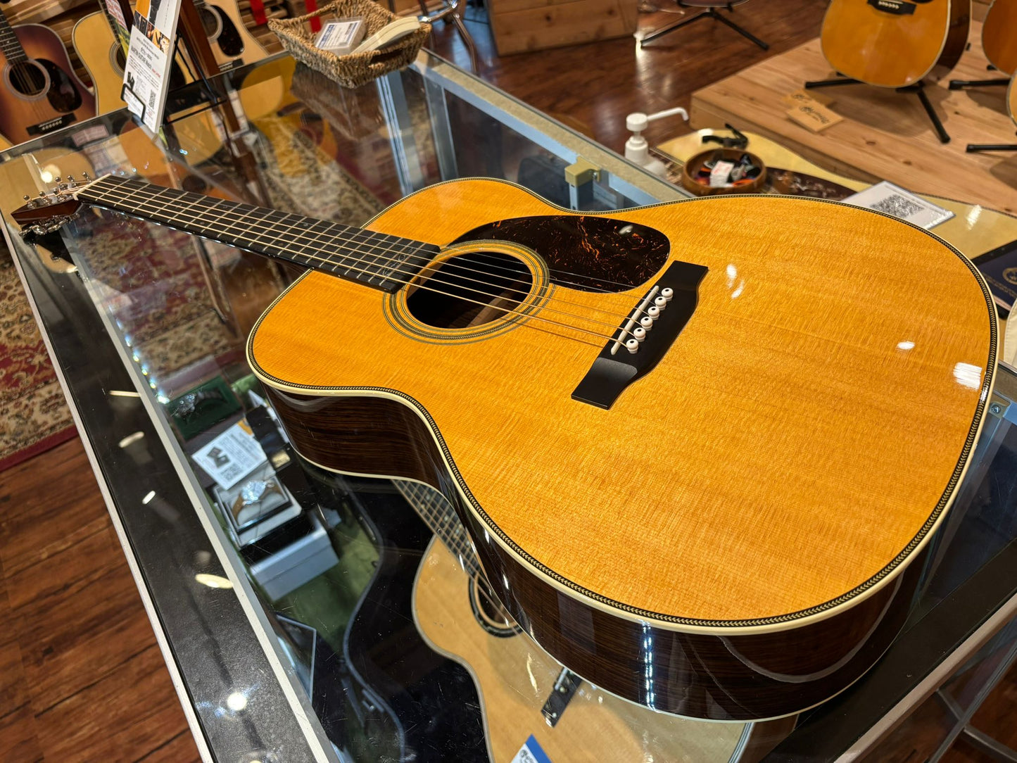 Martin 000-28EC Eric Clapton (Pre-owned) 2023 like new