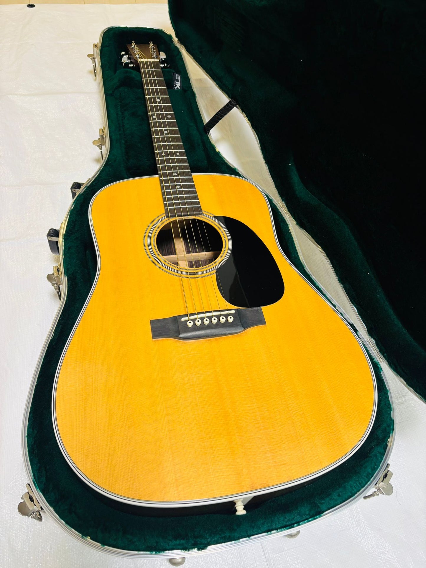 Martin D-28 custom shop (Pre-owned) 2011