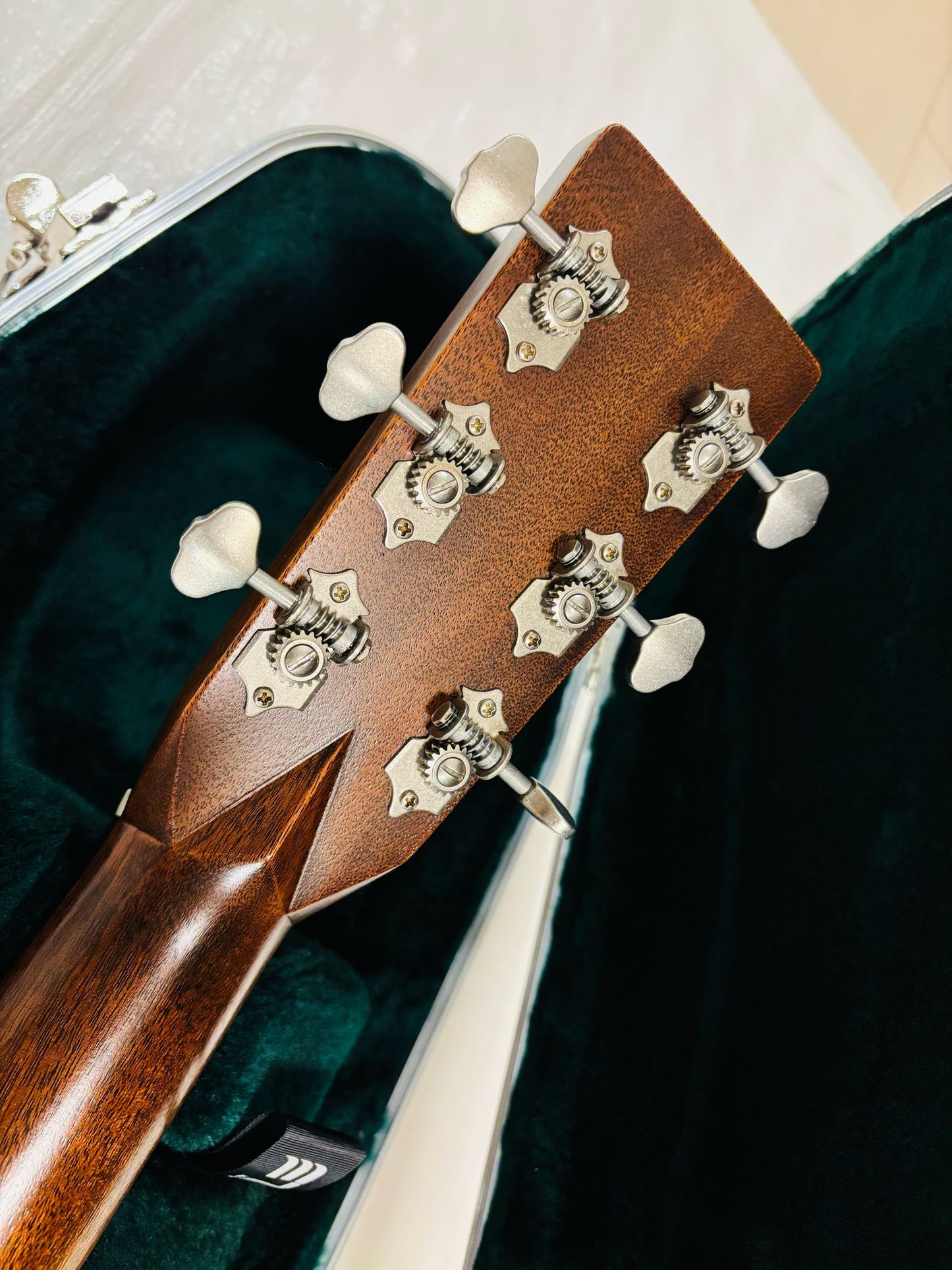 Martin D-28 Street Legend ( Pre-owned) 2024