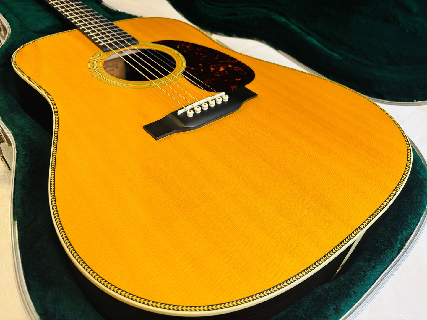 Martin HD-28 (Pre-owned) reimagined 2018