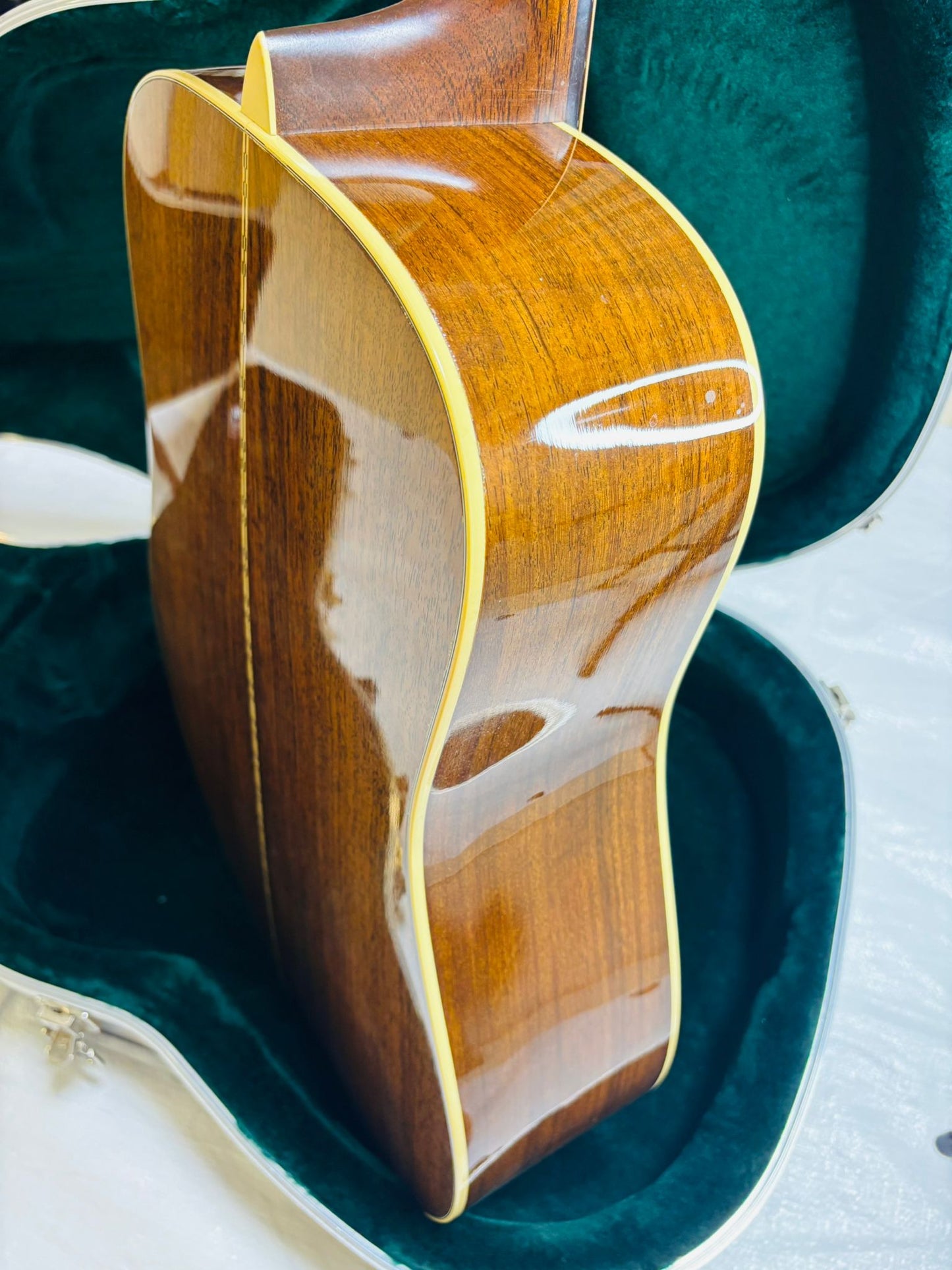 Martin D-28 (Pre-owned) 2019