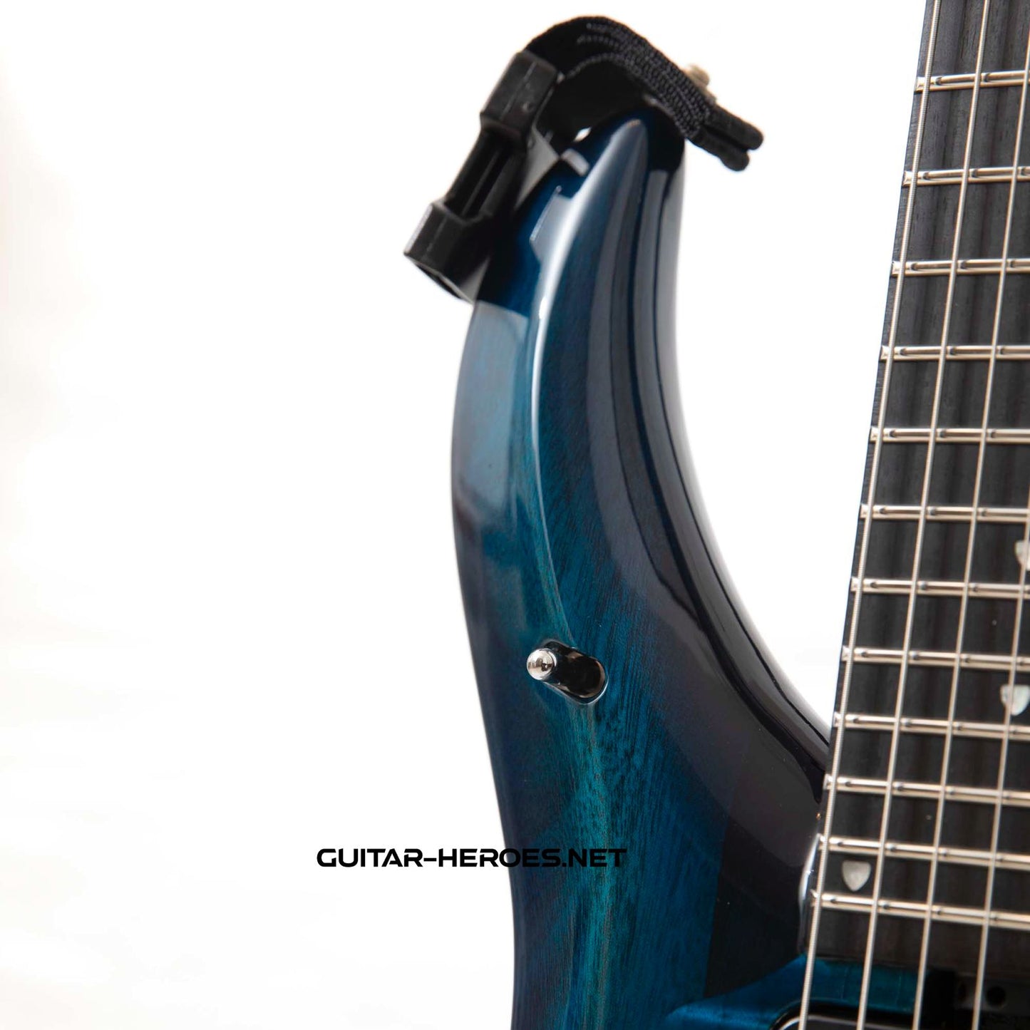 Music Man Majesty 7 – Blue Honu, John Petrucci. Mint (Pre-owned)