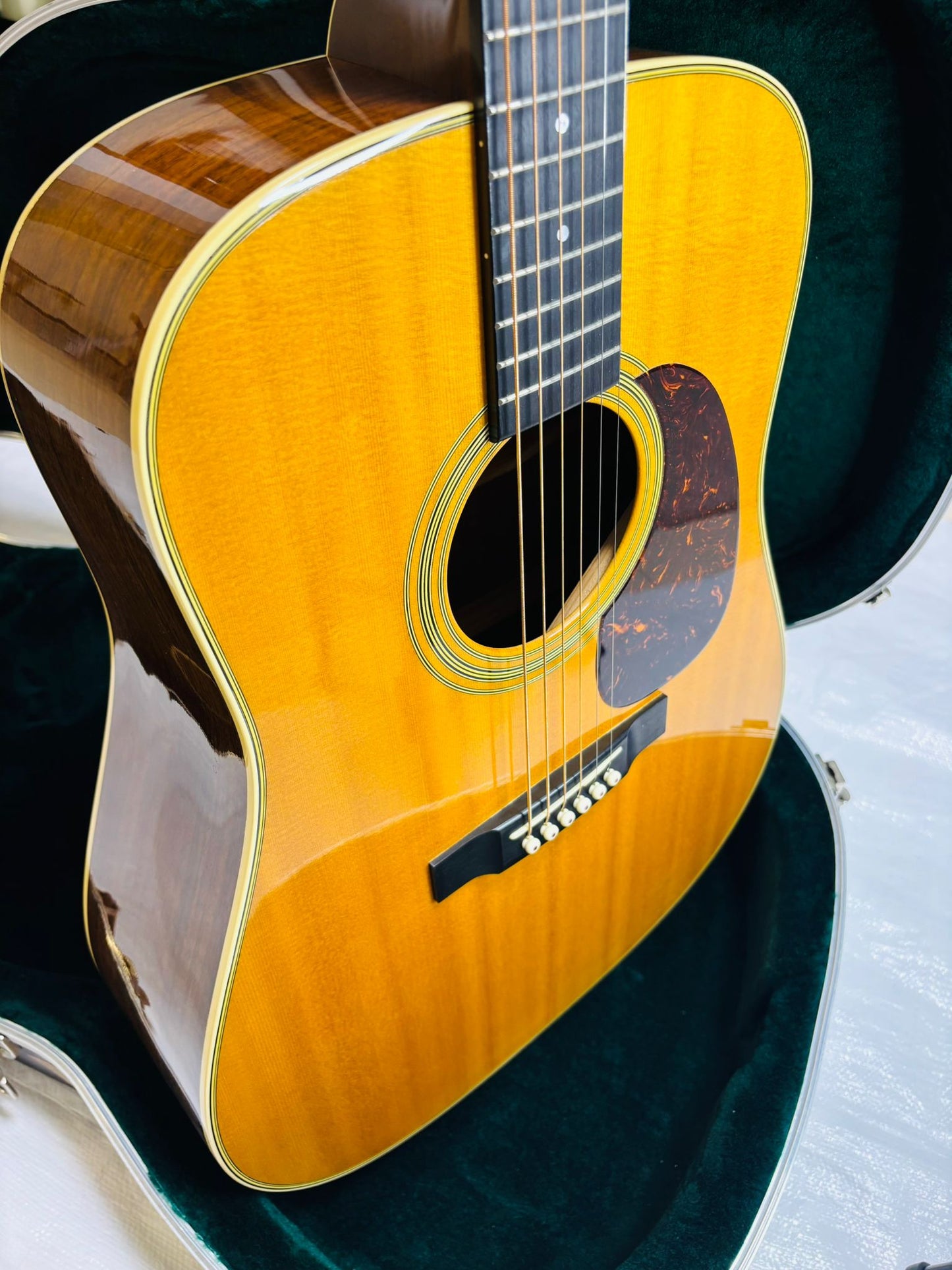 Martin D-28 (Pre-owned) 2019