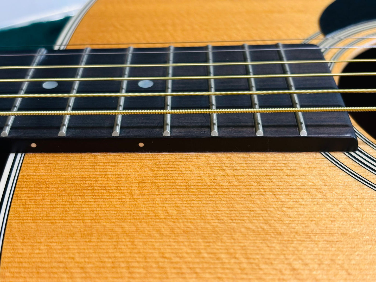 Martin D-28 (Pre-owned) 2009