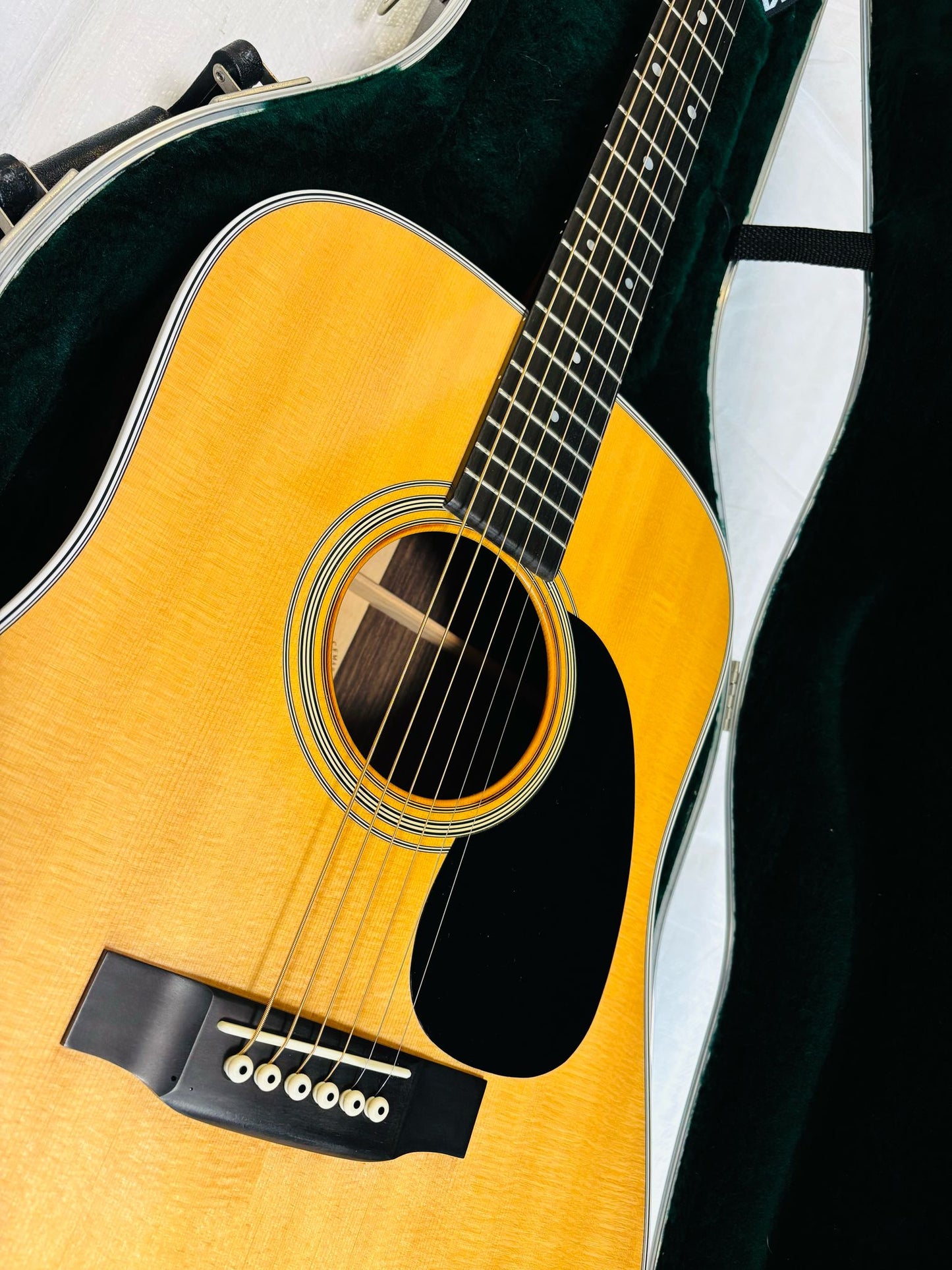 Martin D-28 custom shop (Pre-owned) 2010