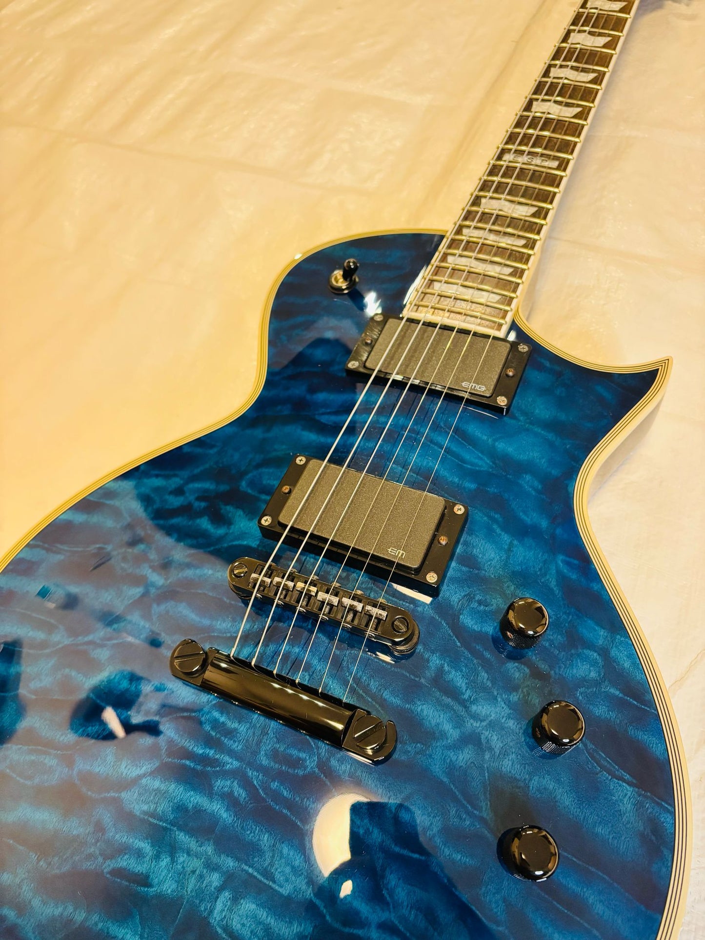 ESP E-II Eclipse QM / MB Marine Blue Burst (Pre-owned)