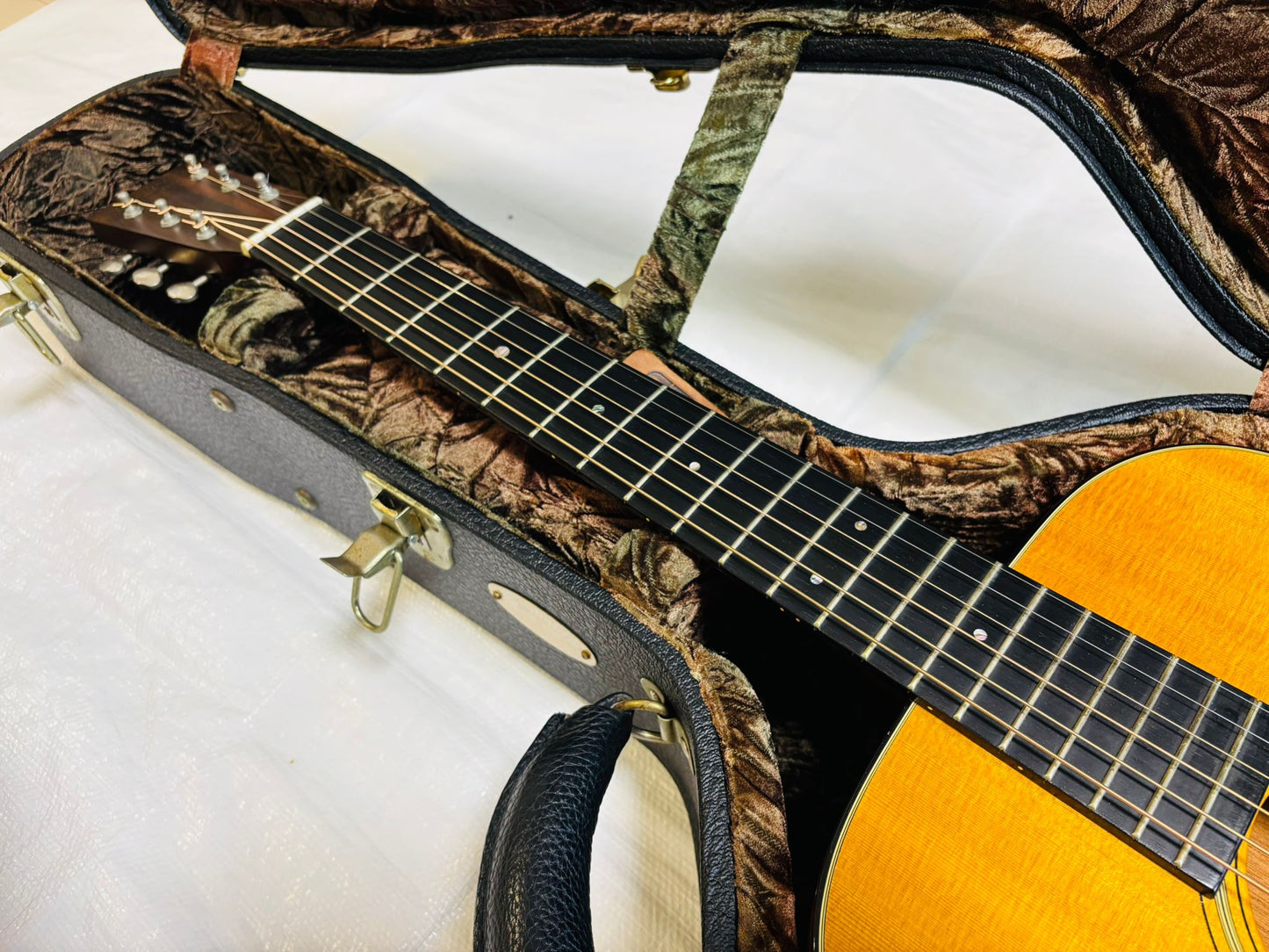 Martin 00-18V (Pre-owned) 2004 Vintage Series