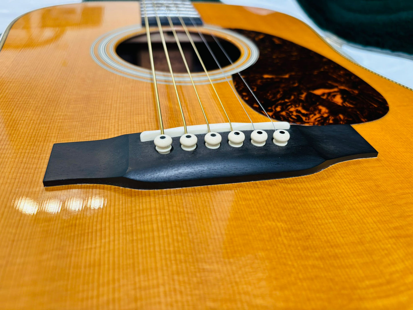 Martin HD-28 (Pre-owned) 2014