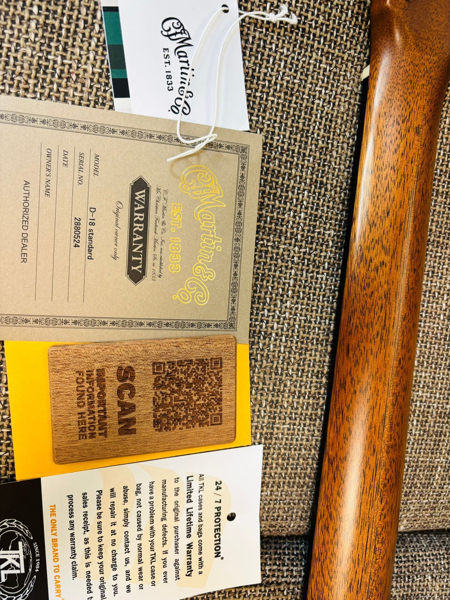 Martin D-18 (Pre-owned) 2024 Like Brand New