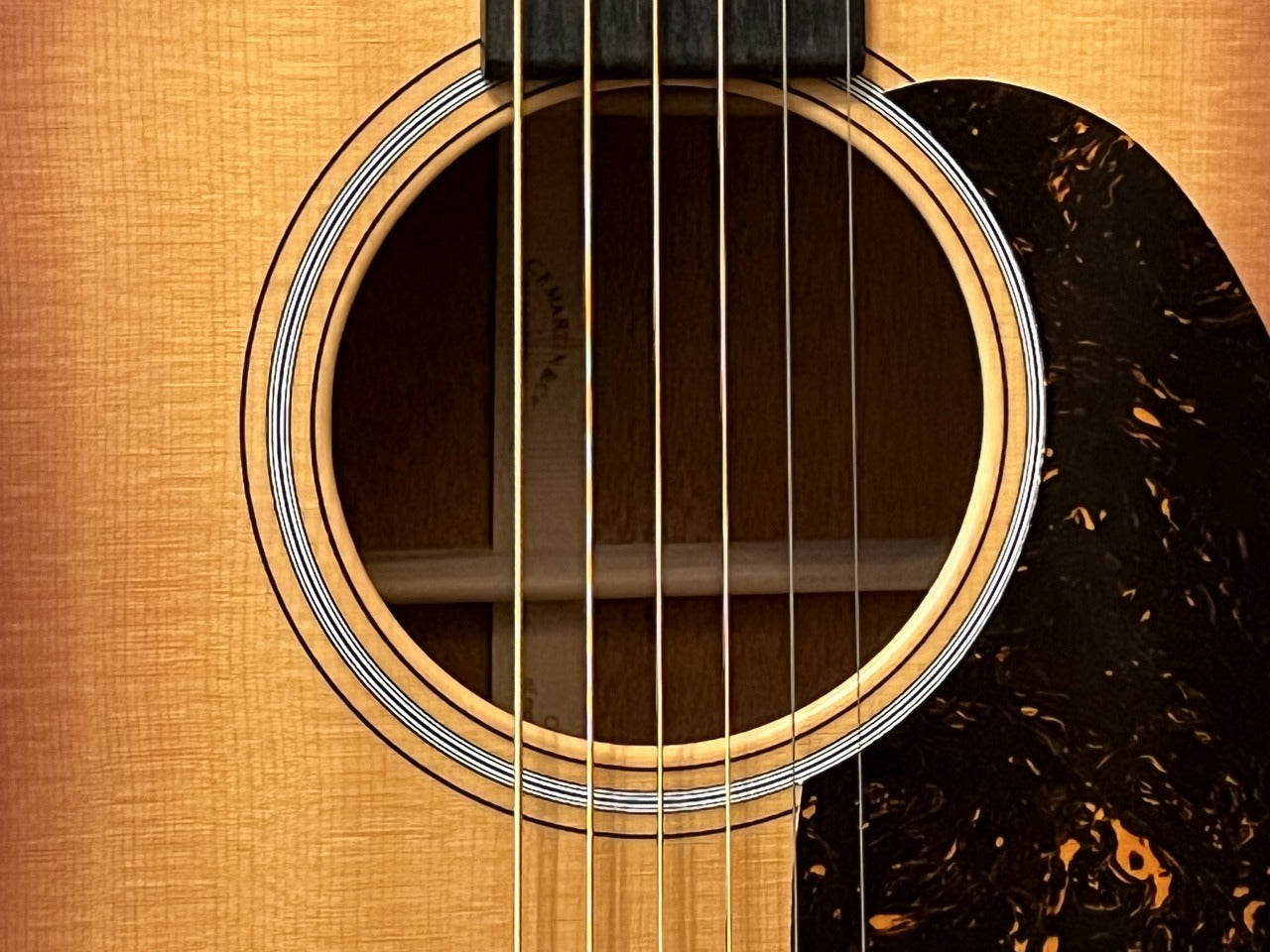 Martin D-18 satin Amberburst (Pre-owned) 2024 Brand New
