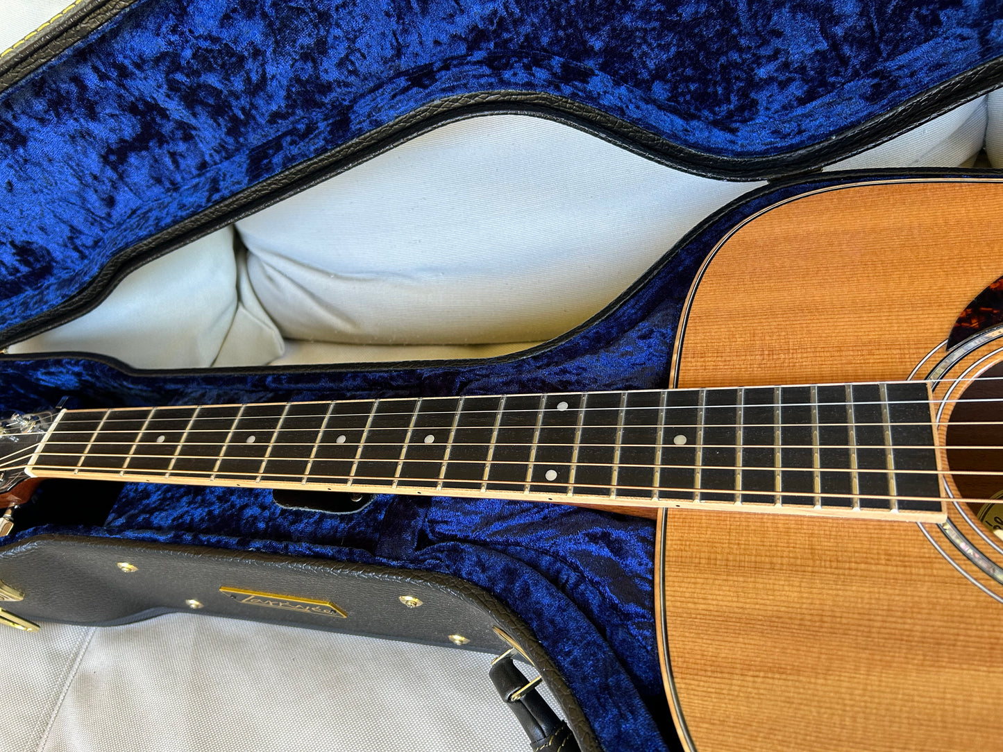 Larrivee D-05 (pre-owned) 2015