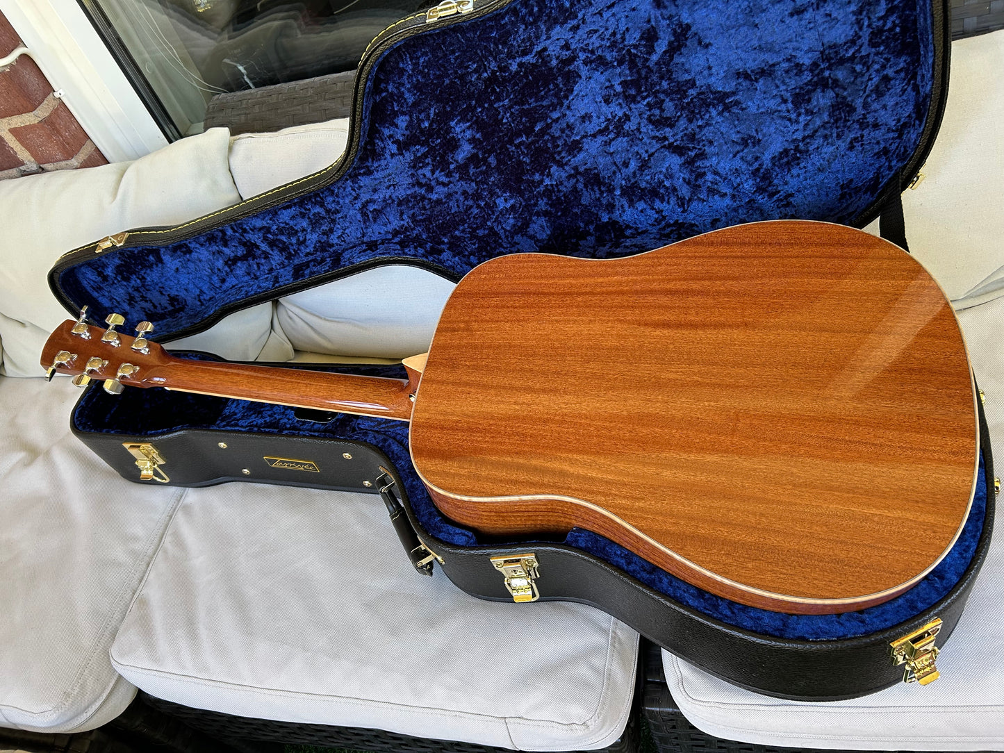 Larrivee D-05 (pre-owned) 2015