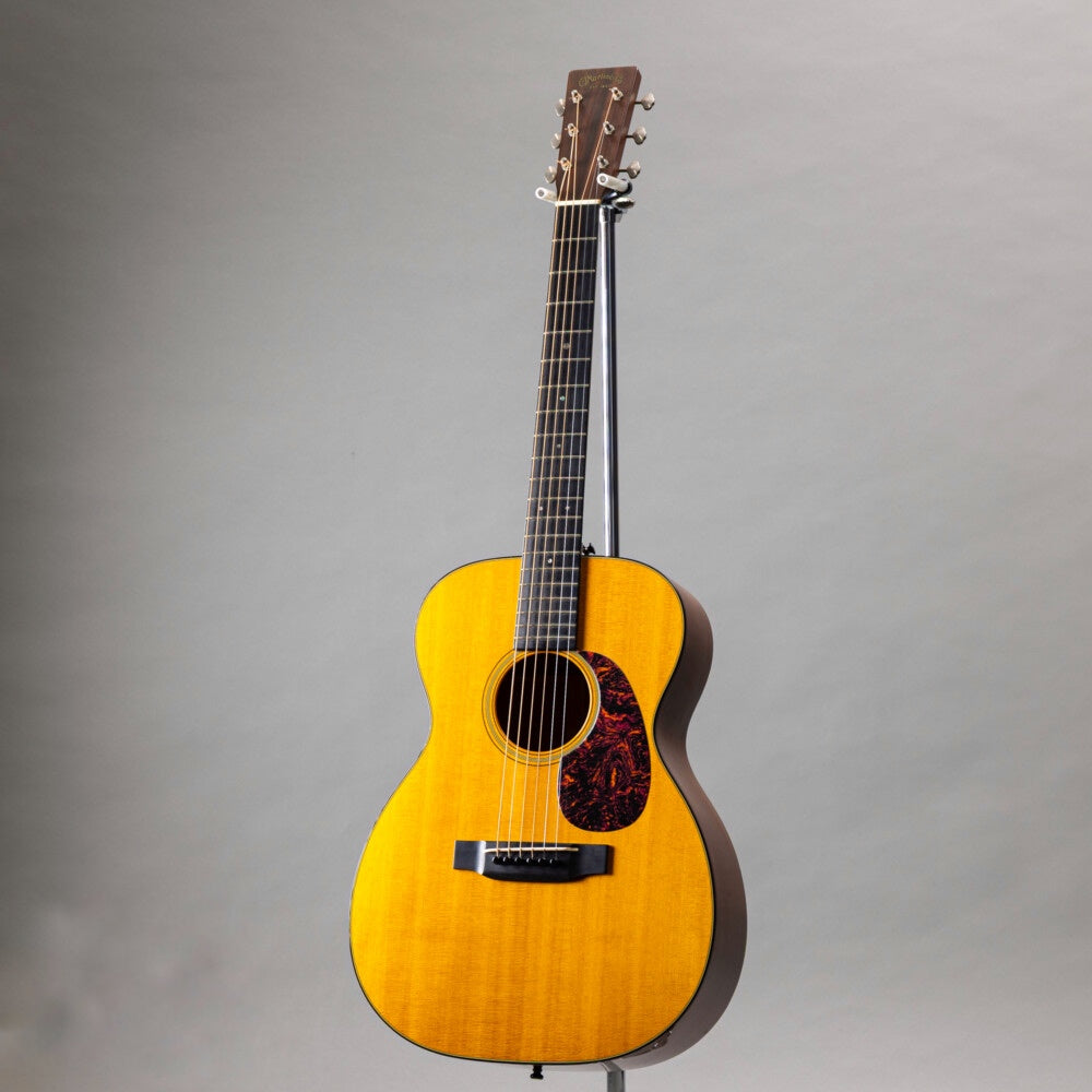 Martin 00-18V (Pre-owned) 2004 Vintage Series