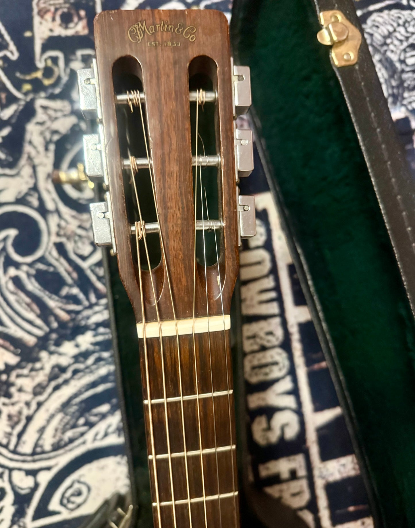 Martin D-18S 1971 ( Pre-owned) vintage 12 fret Dreadnought