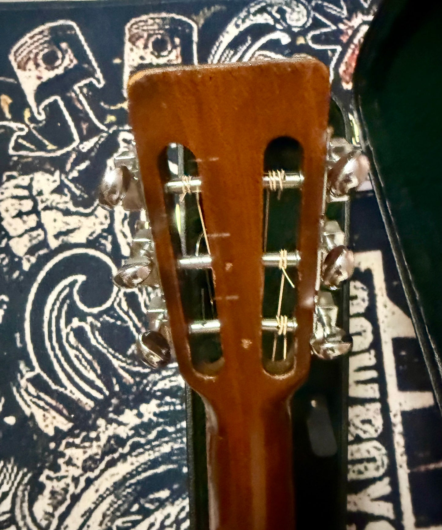 Martin D-18S 1971 ( Pre-owned) vintage 12 fret Dreadnought