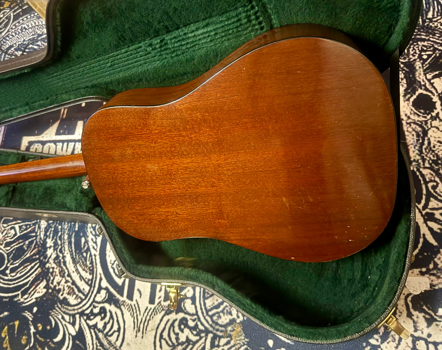 Martin D-18S 1971 ( Pre-owned) vintage 12 fret Dreadnought