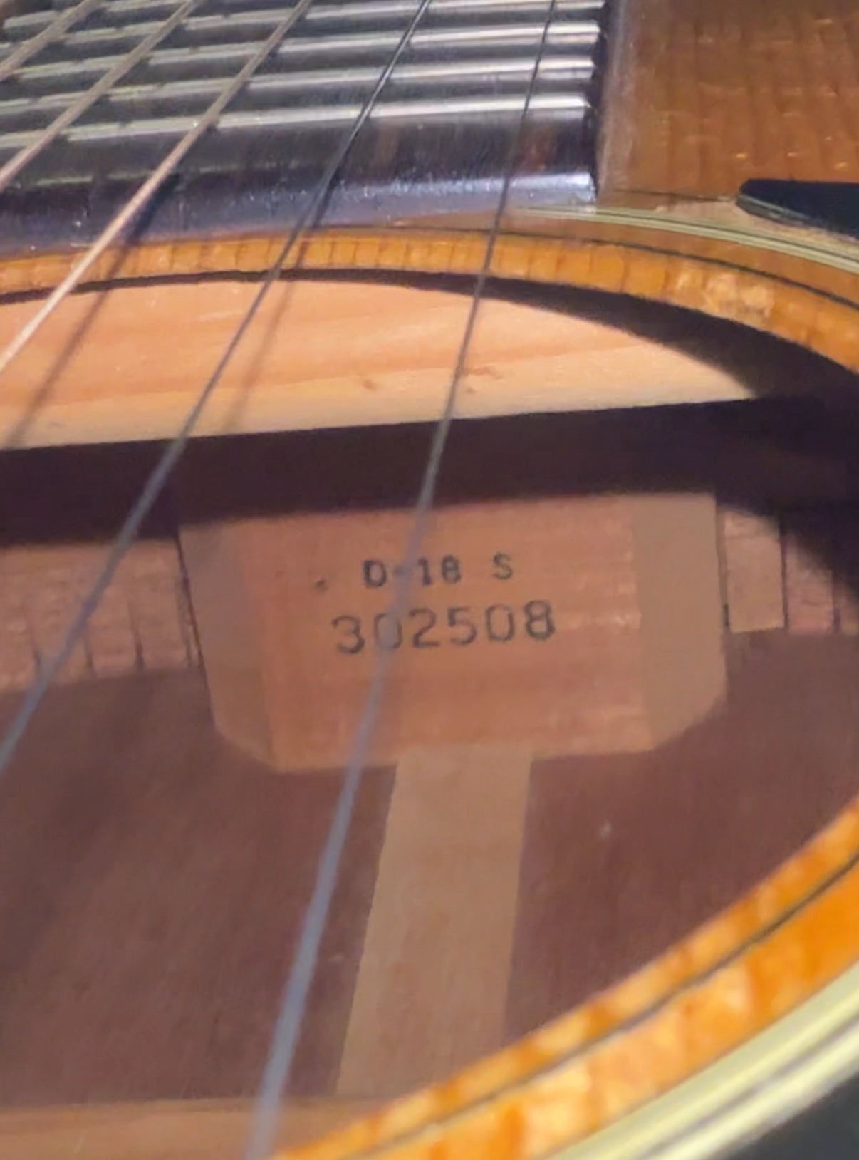 Martin D-18S 1971 ( Pre-owned) vintage 12 fret Dreadnought