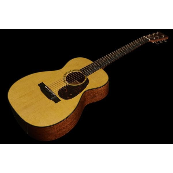 Martin 0-18