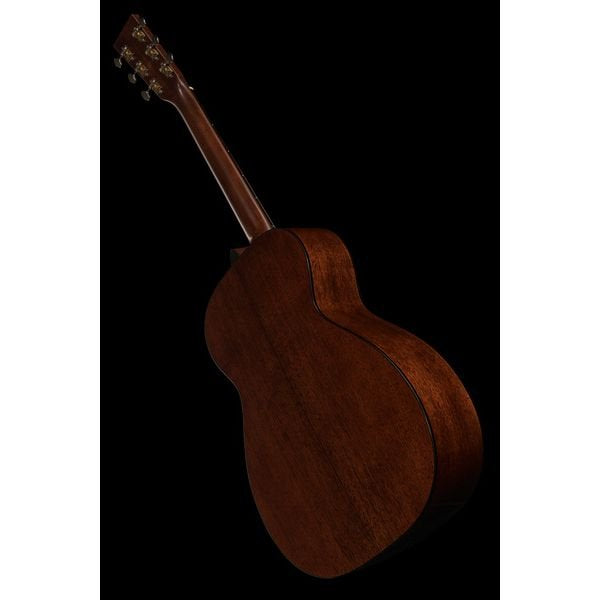 Martin 0-18