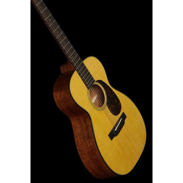 Martin 0-18