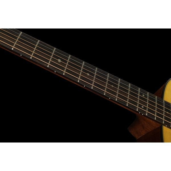 Martin 0-18