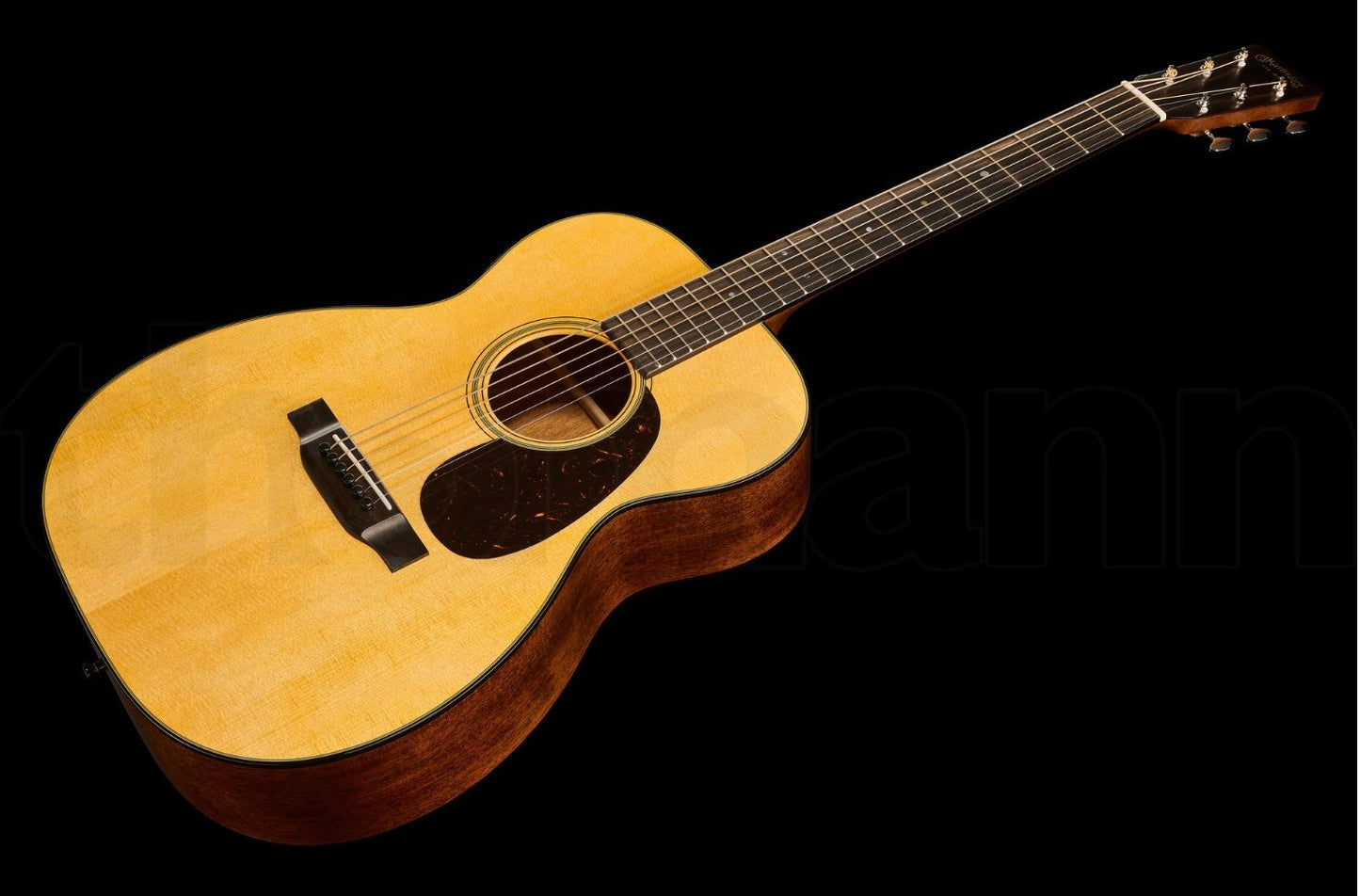 Martin 00-18