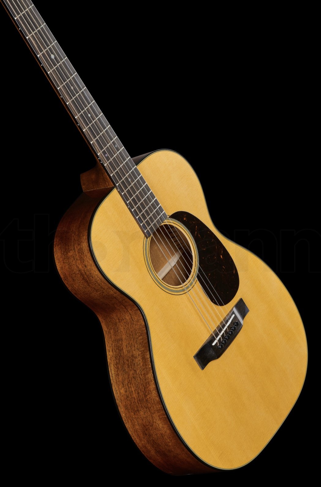 Martin 00-18