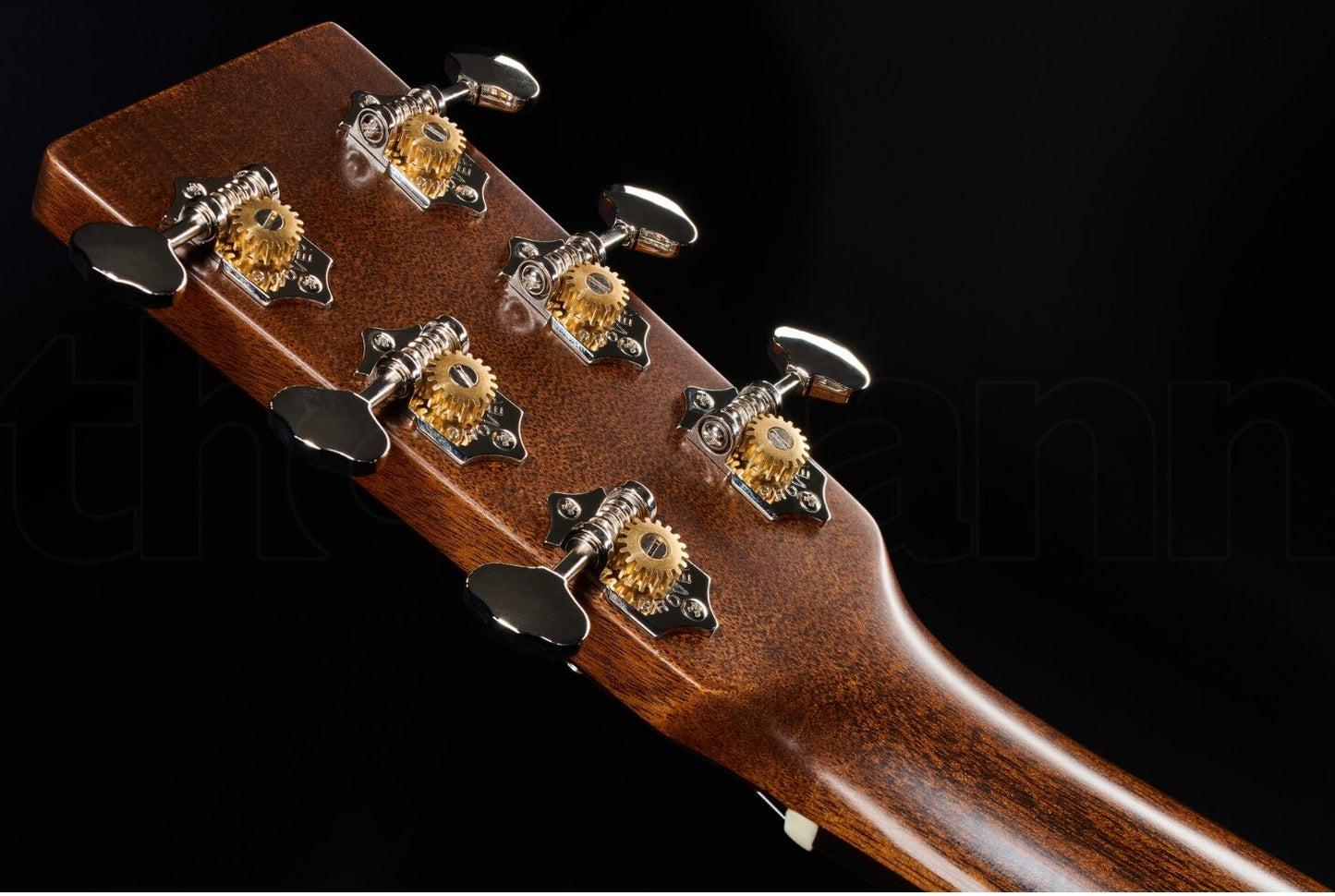 Martin 00-18