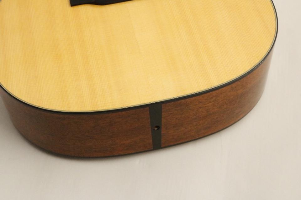 Martin 000-18 (pre-owned) acoustic guitar 2024
