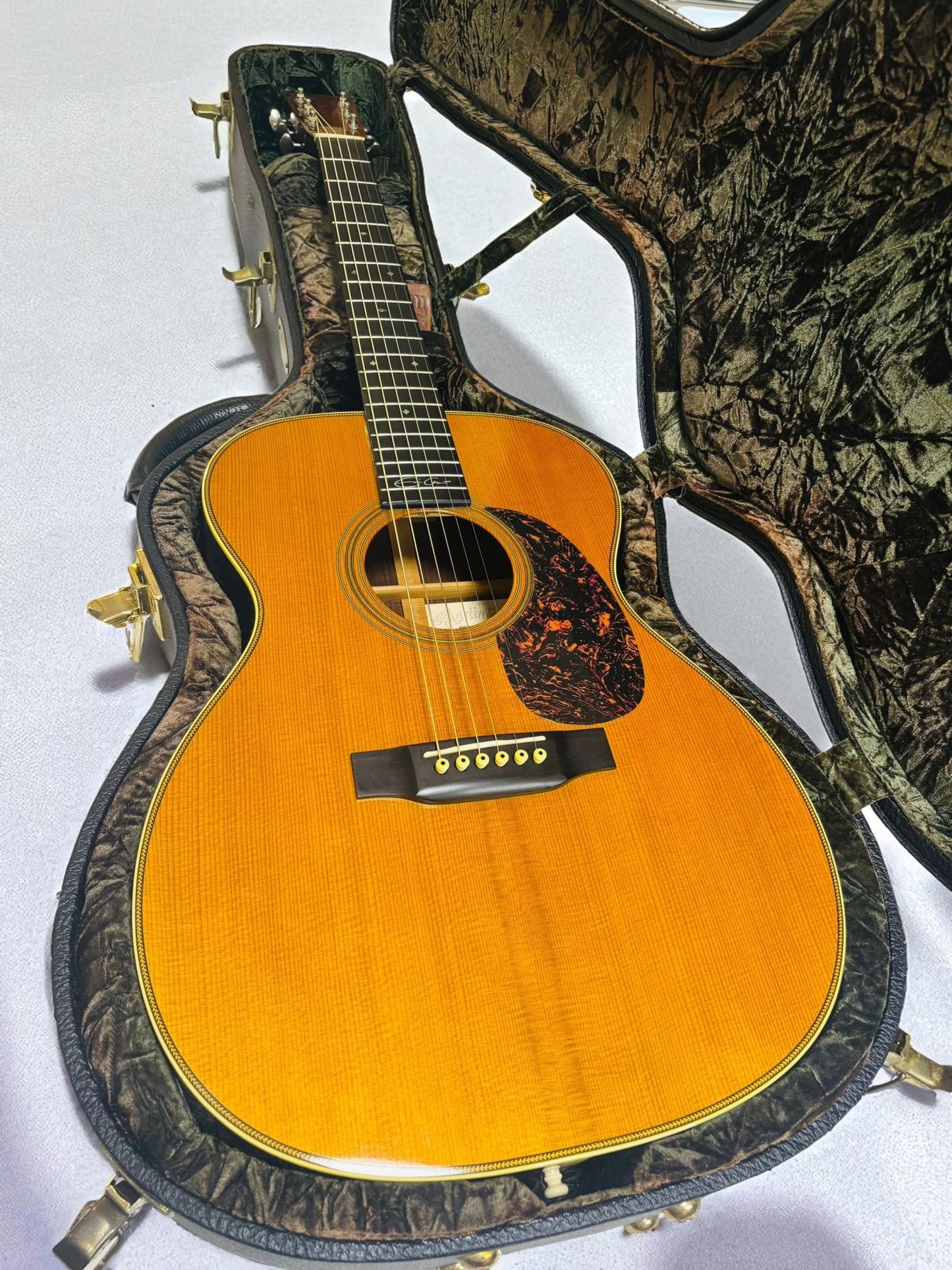 Martin 000-28EC Eric Clapton (Pre-owned) 2005