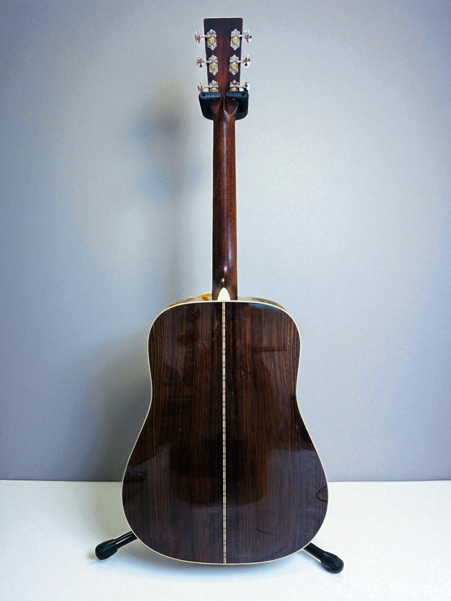 Martin D-28 (Pre-owned) 2022
