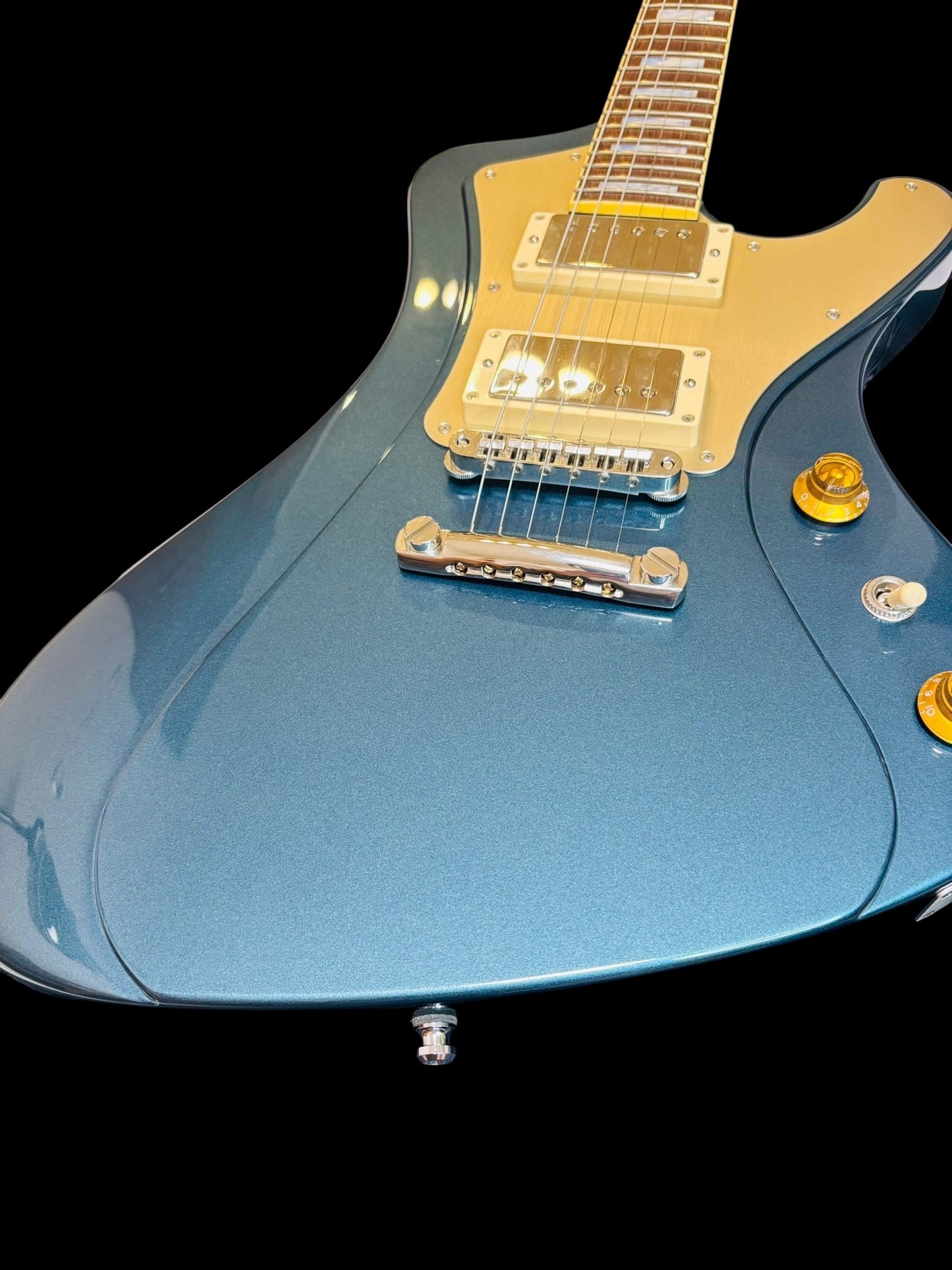 ESP Stream GT Classic – Supreme Blue (Pre-owned)