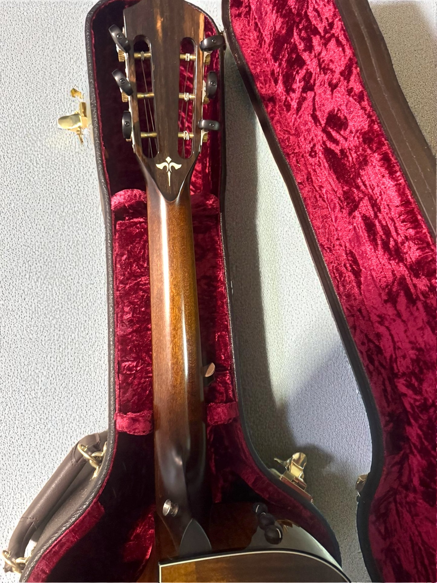 Taylor 612ce 12-Fret Grand Concert (2012)