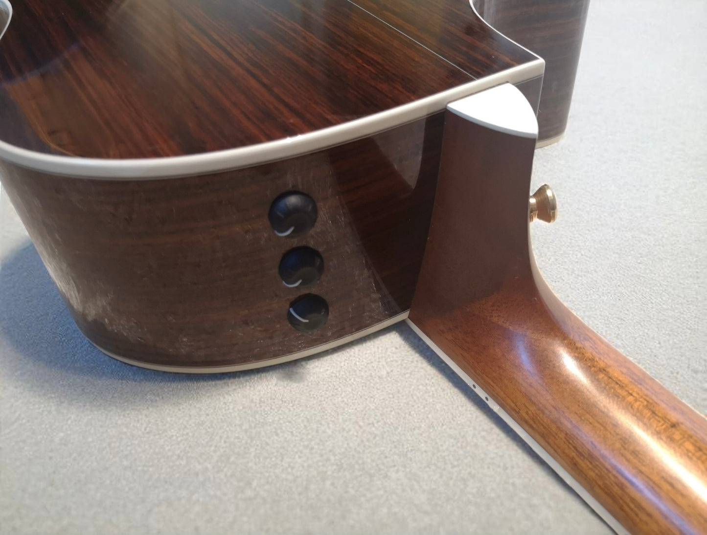 Taylor 814CE sunburst (Pre-owned) 2006