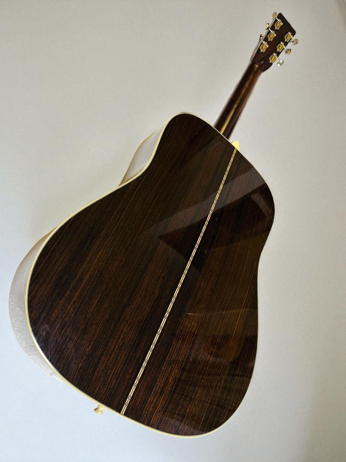 Martin D-28 (Pre-owned) 2022
